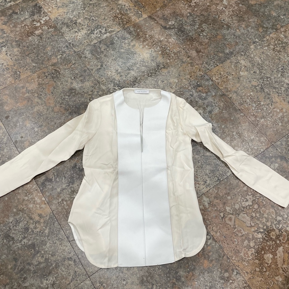 KIMORA LEE SIMMONS GORGEOUS OFF WHITE SHIRT WITH WHITE LEATHER PANEL